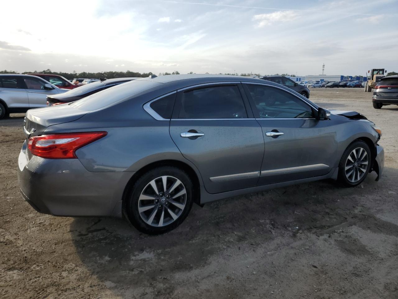 2016 NISSAN ALTIMA 2.5 - Фото 3