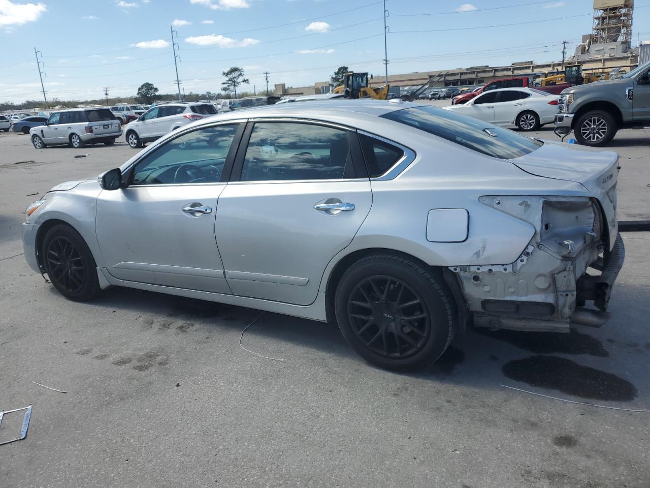 2015 NISSAN ALTIMA 2.5 - Фото 2