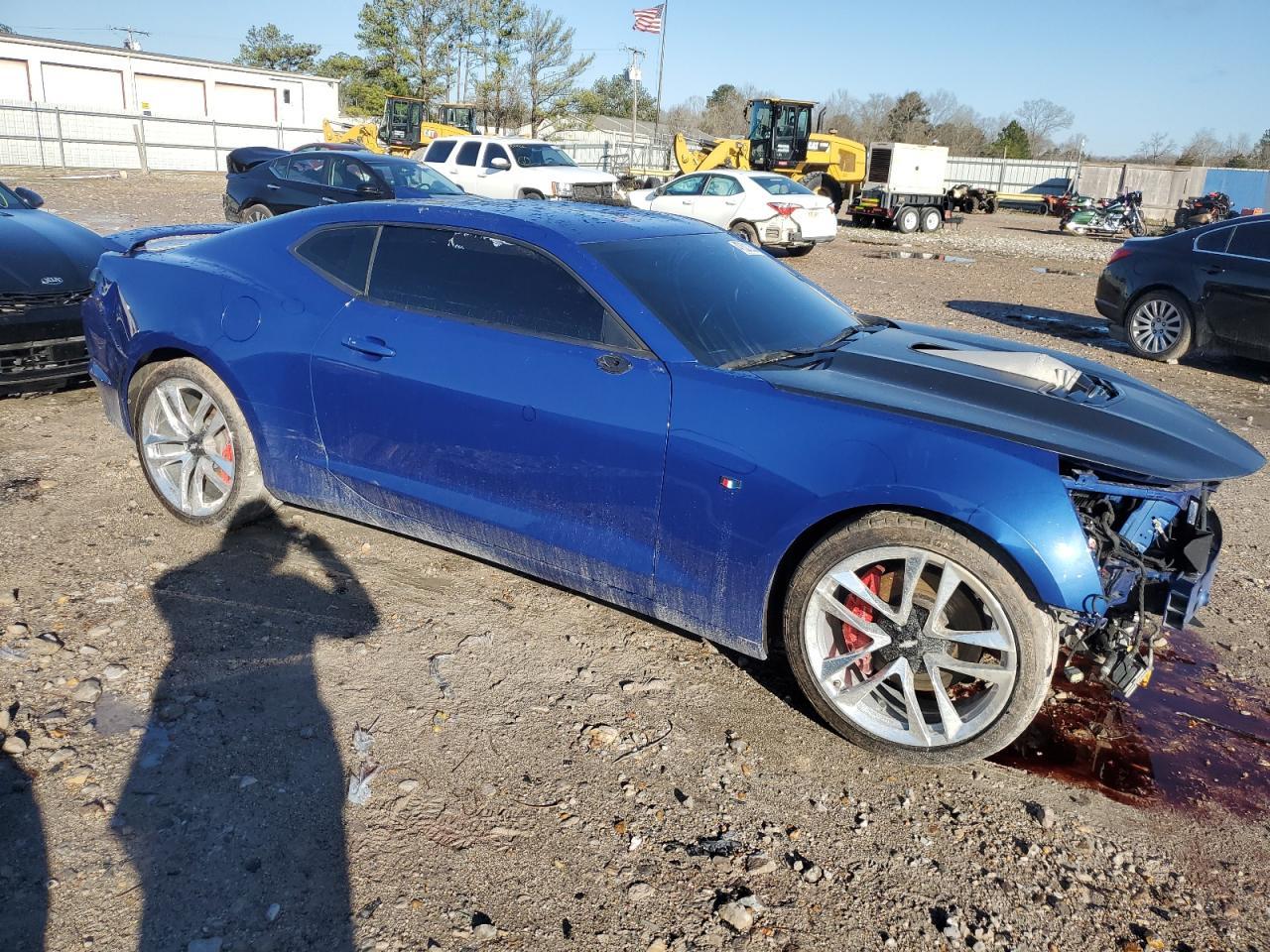 2022 CHEVROLET CAMARO LT1 - Image 4