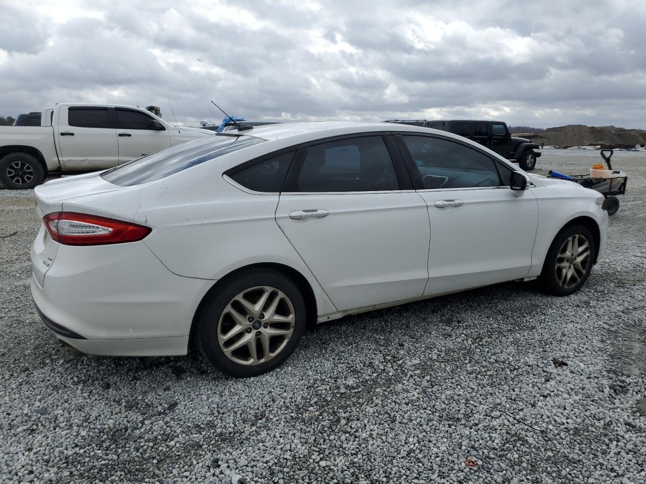 2013 FORD FUSION SE - Фото 3