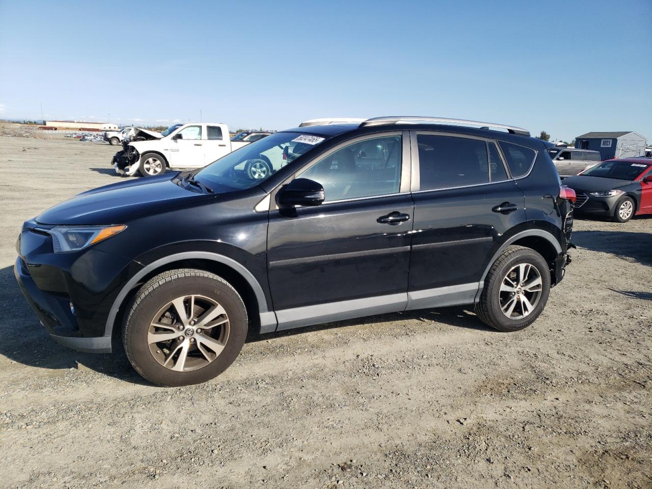 2016 TOYOTA RAV4 XLE