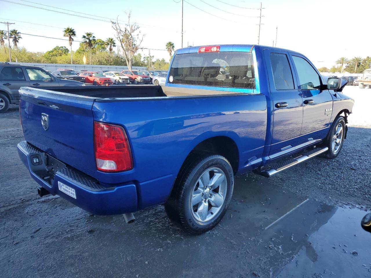 2019 RAM 1500 CLASS - Фото 3
