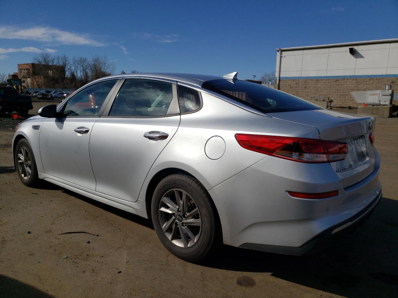 2019 KIA OPTIMA LX - Фото 2