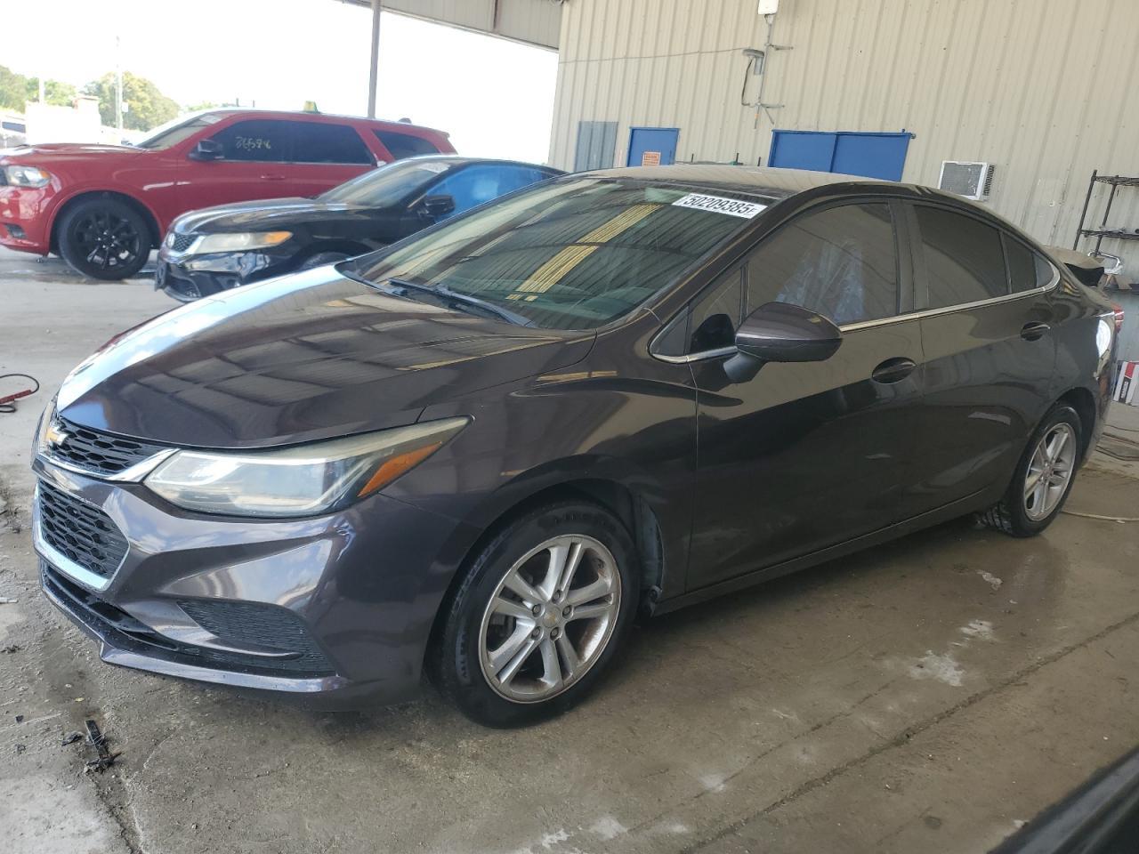 2017 CHEVROLET CRUZE LT
