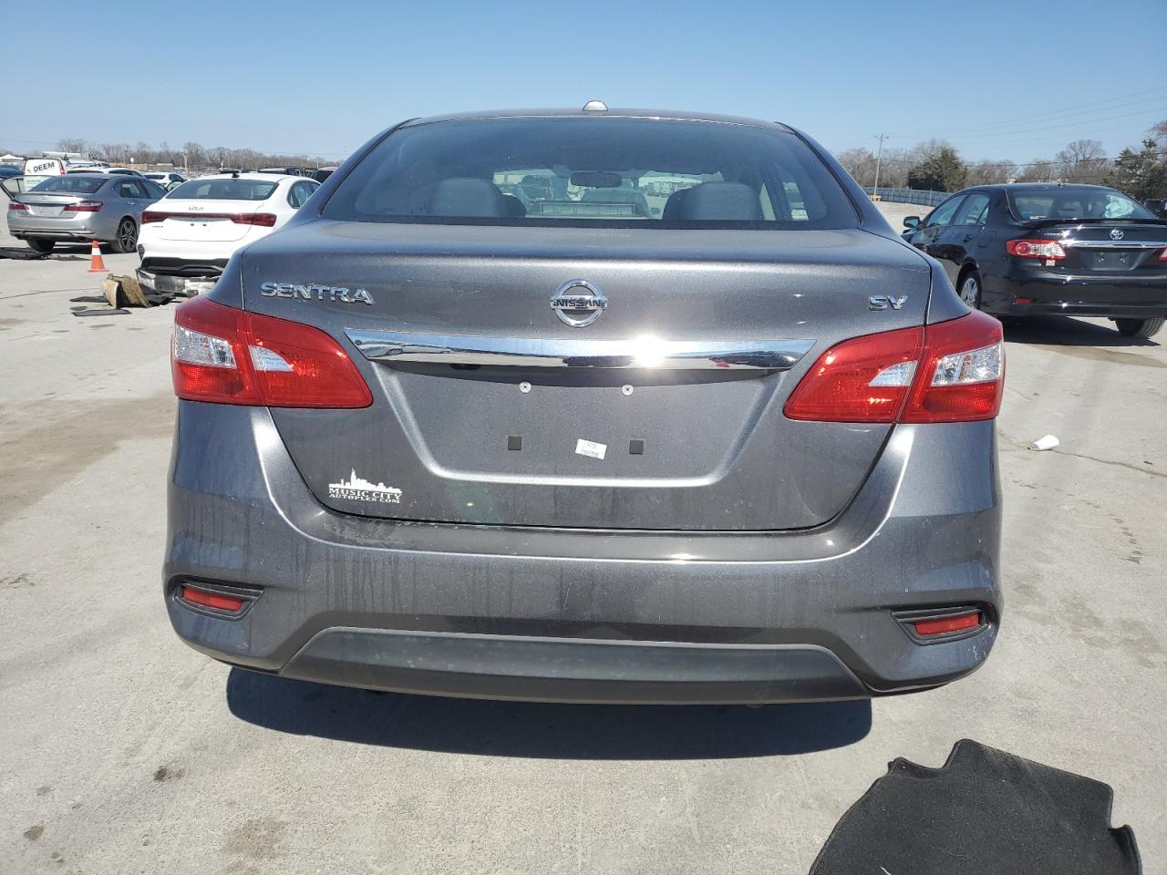 2017 NISSAN SENTRA S - Фото 6
