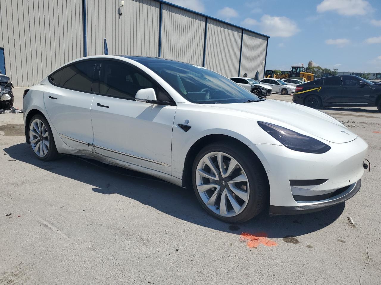 2019 TESLA MODEL 3 - Image 4
