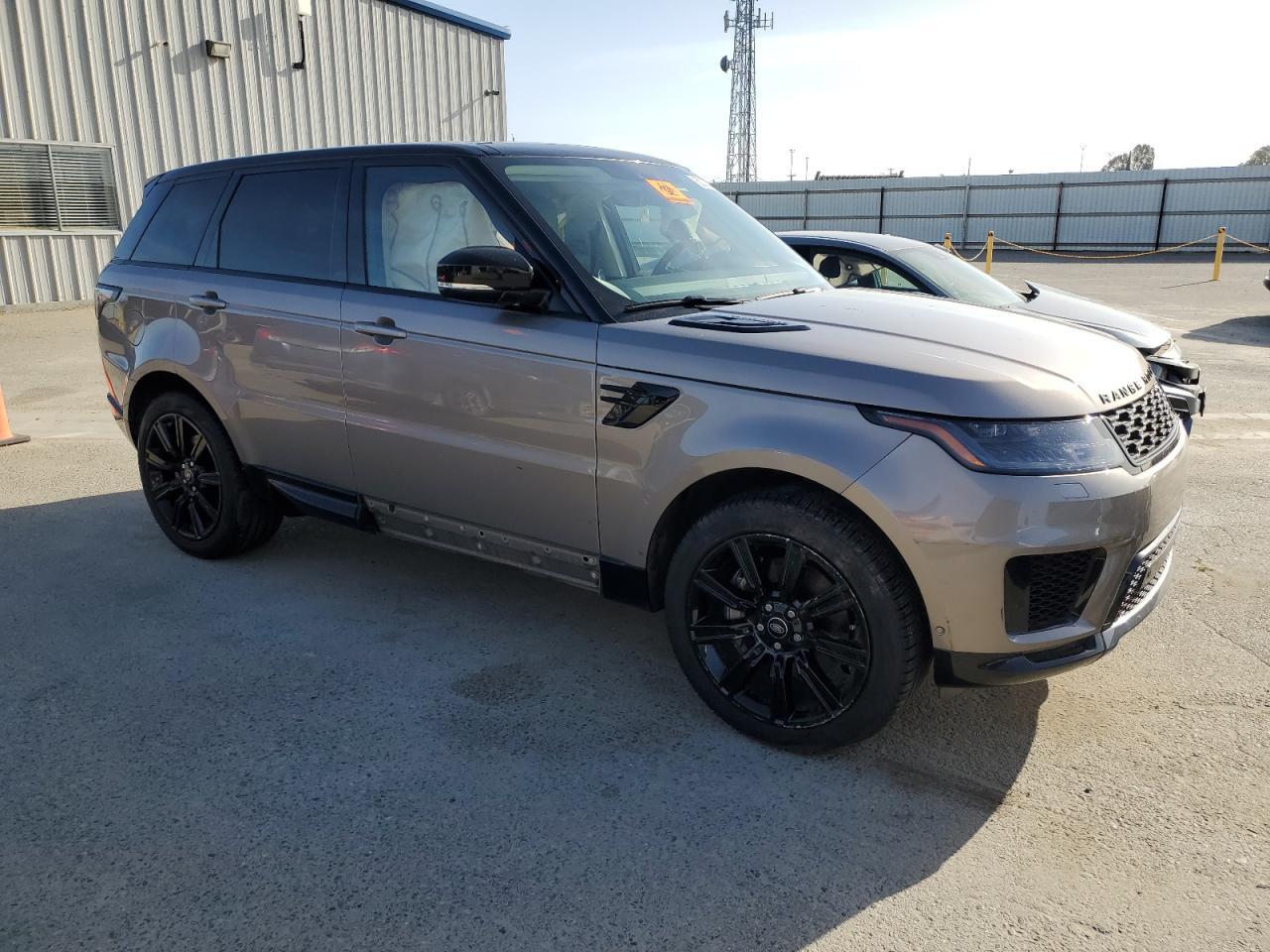 2022 LAND ROVER RANGE ROVE - Image 4