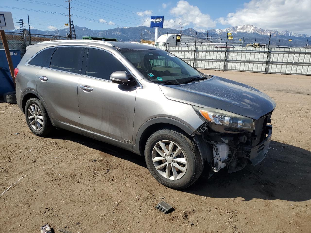 2016 KIA SORENTO LX - Image 4