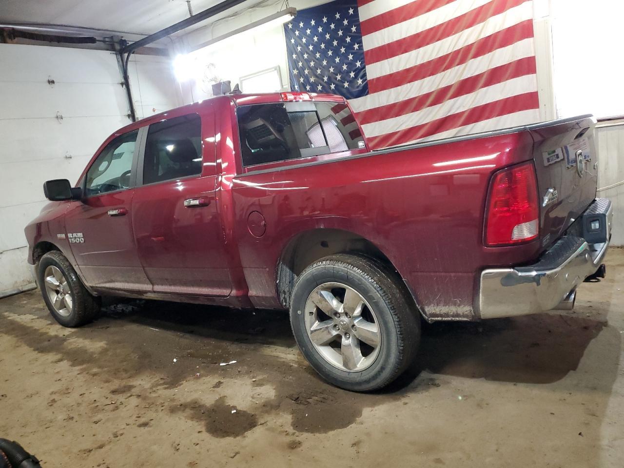 2017 RAM 1500 SLT - Image 2