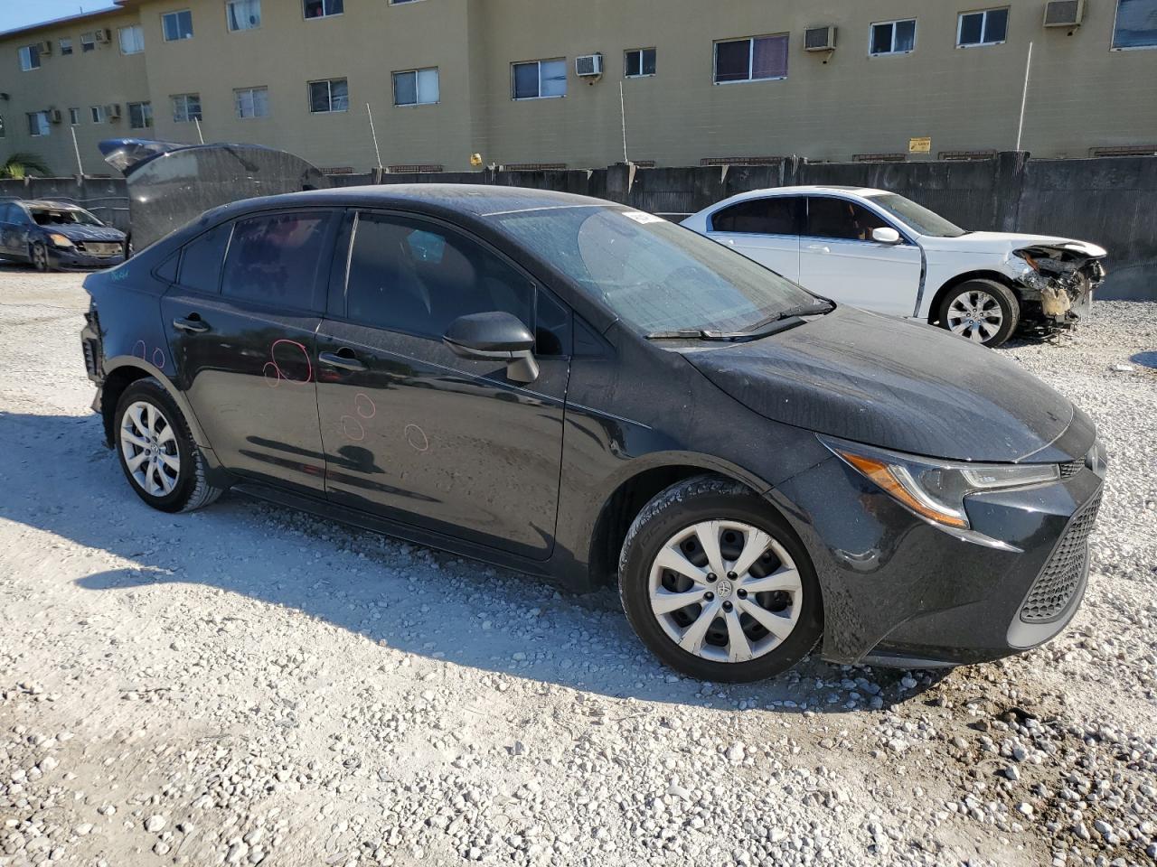 2020 TOYOTA COROLLA LE - Image 4
