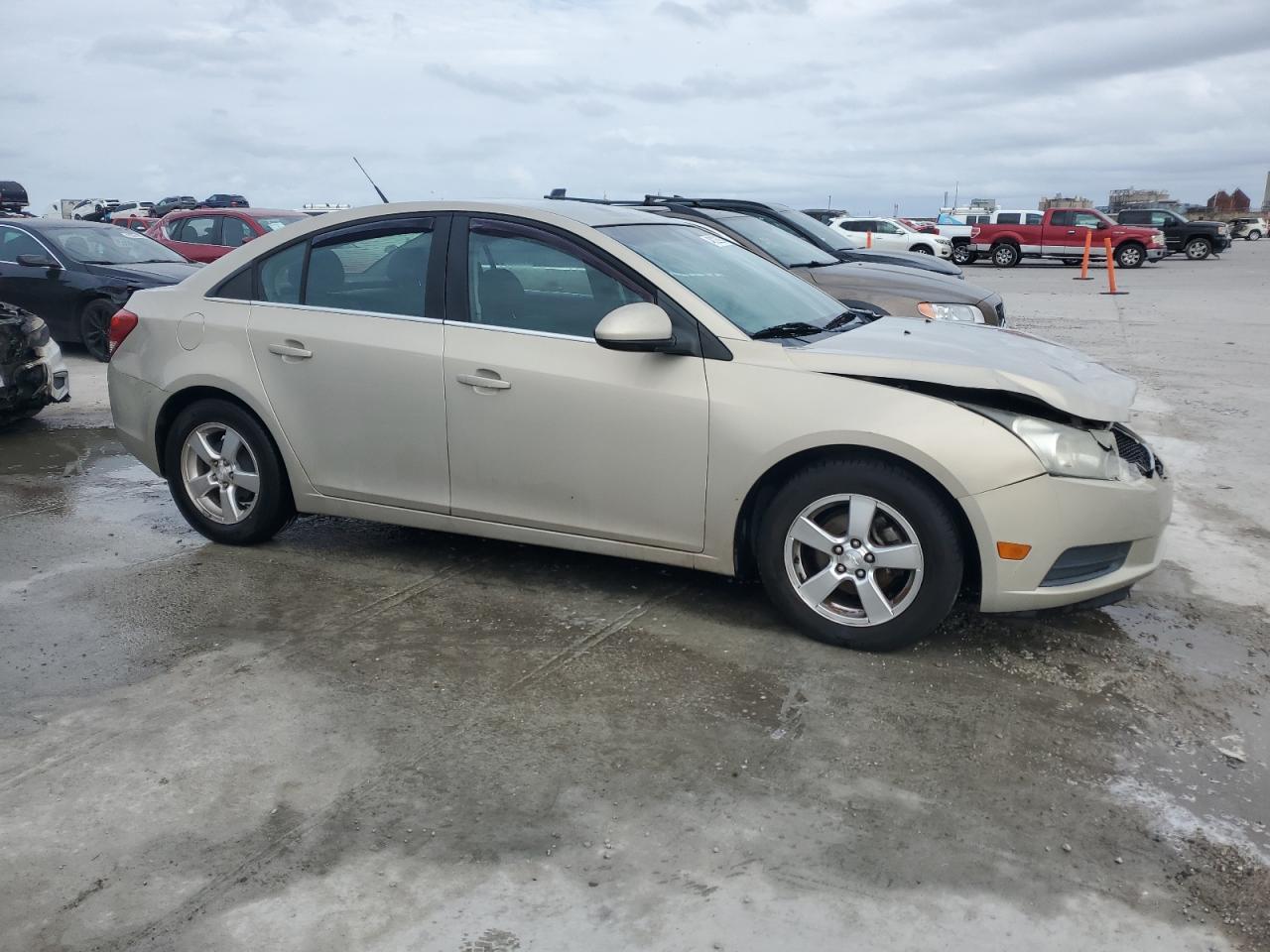 2012 CHEVROLET CRUZE LT - Image 4