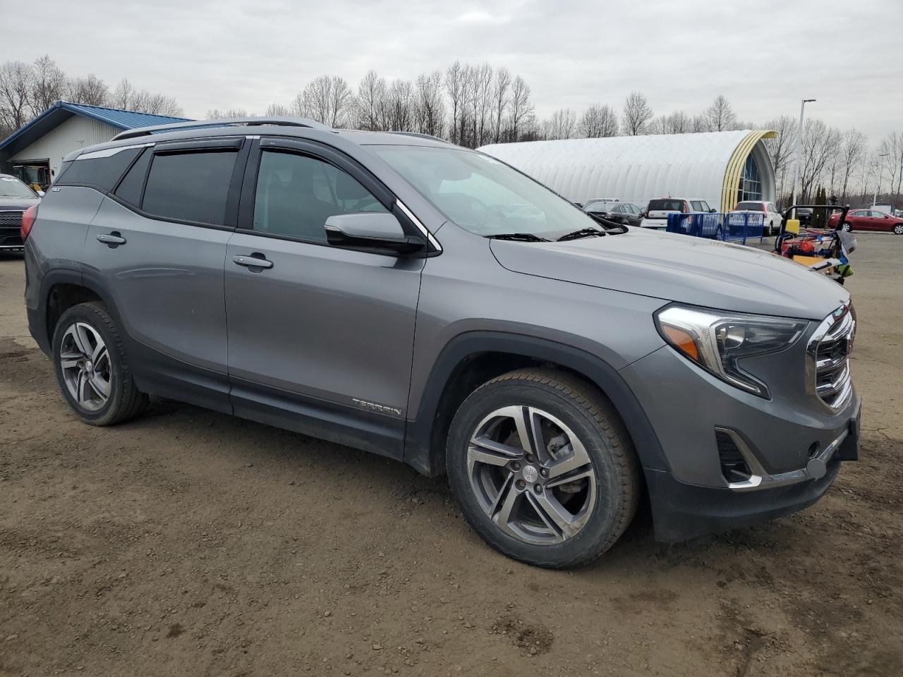 2018 GMC TERRAIN SL - Image 4