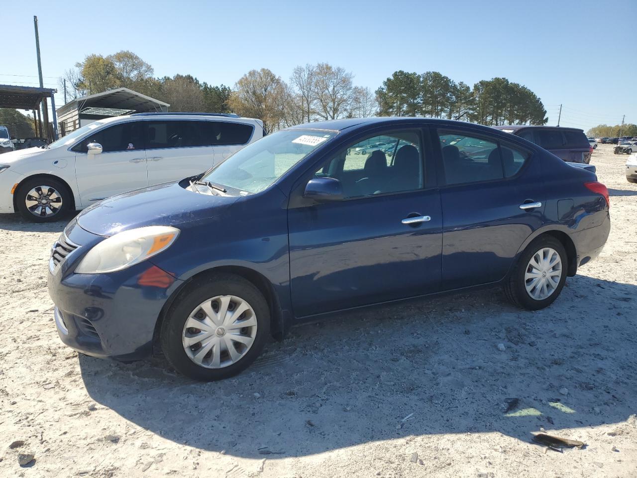 2014 NISSAN VERSA S