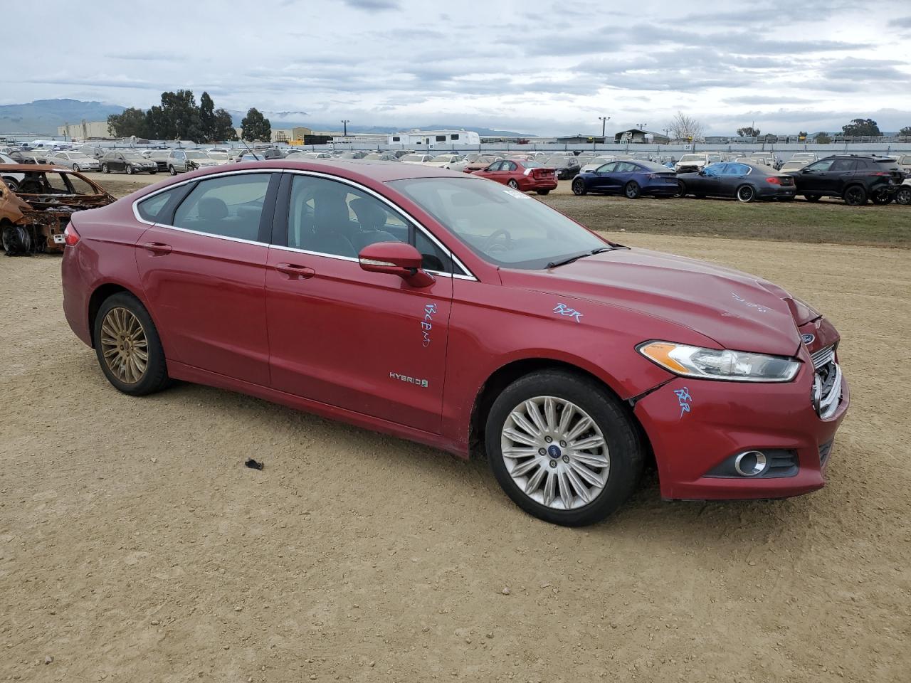 2013 FORD FUSION SE - Фото 4