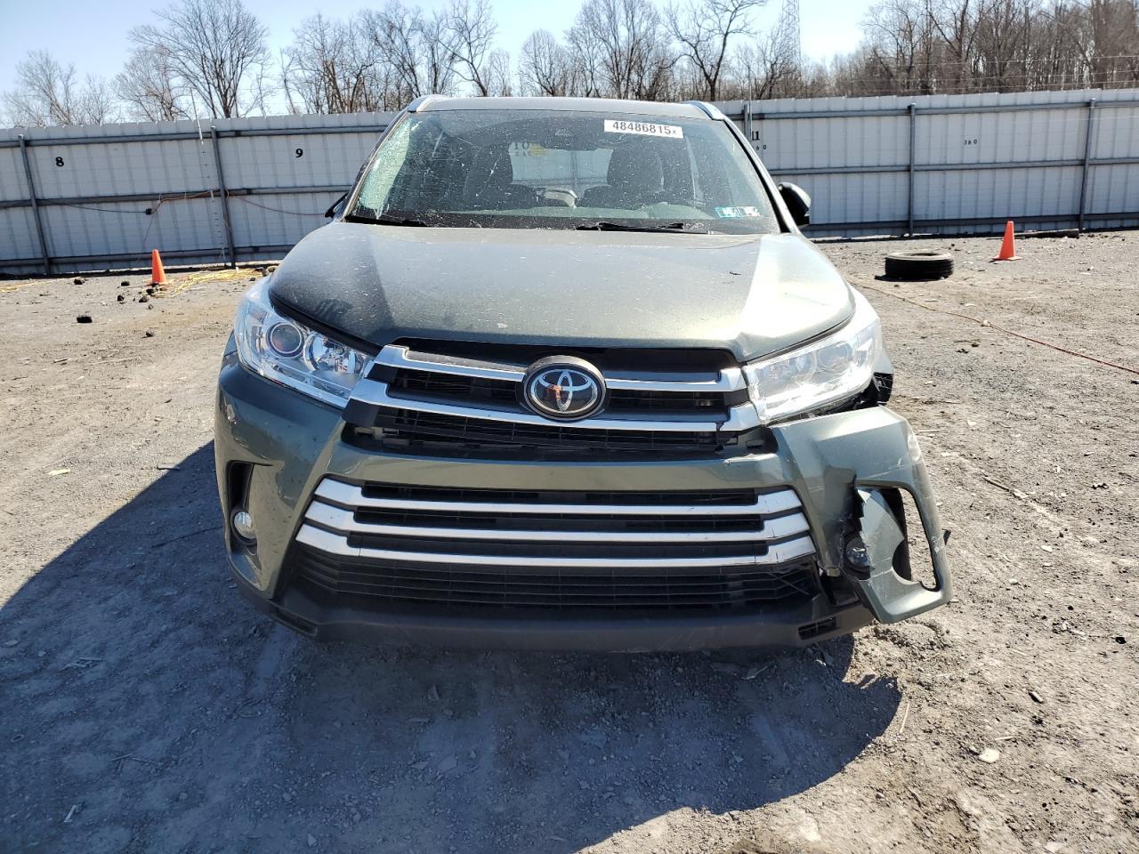 2019 TOYOTA HIGHLANDER - Фото 5