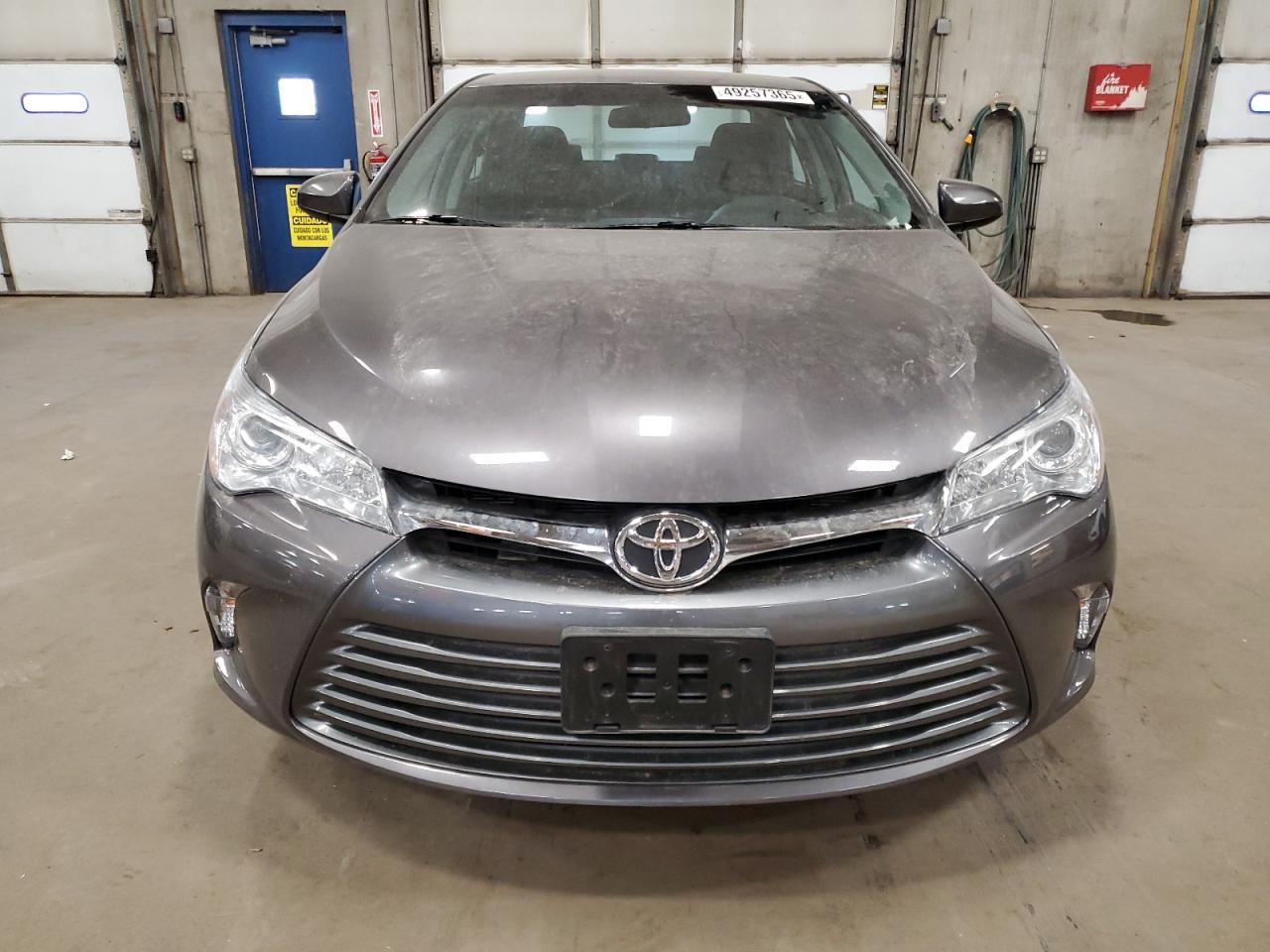 2017 TOYOTA CAMRY LE - Image 5