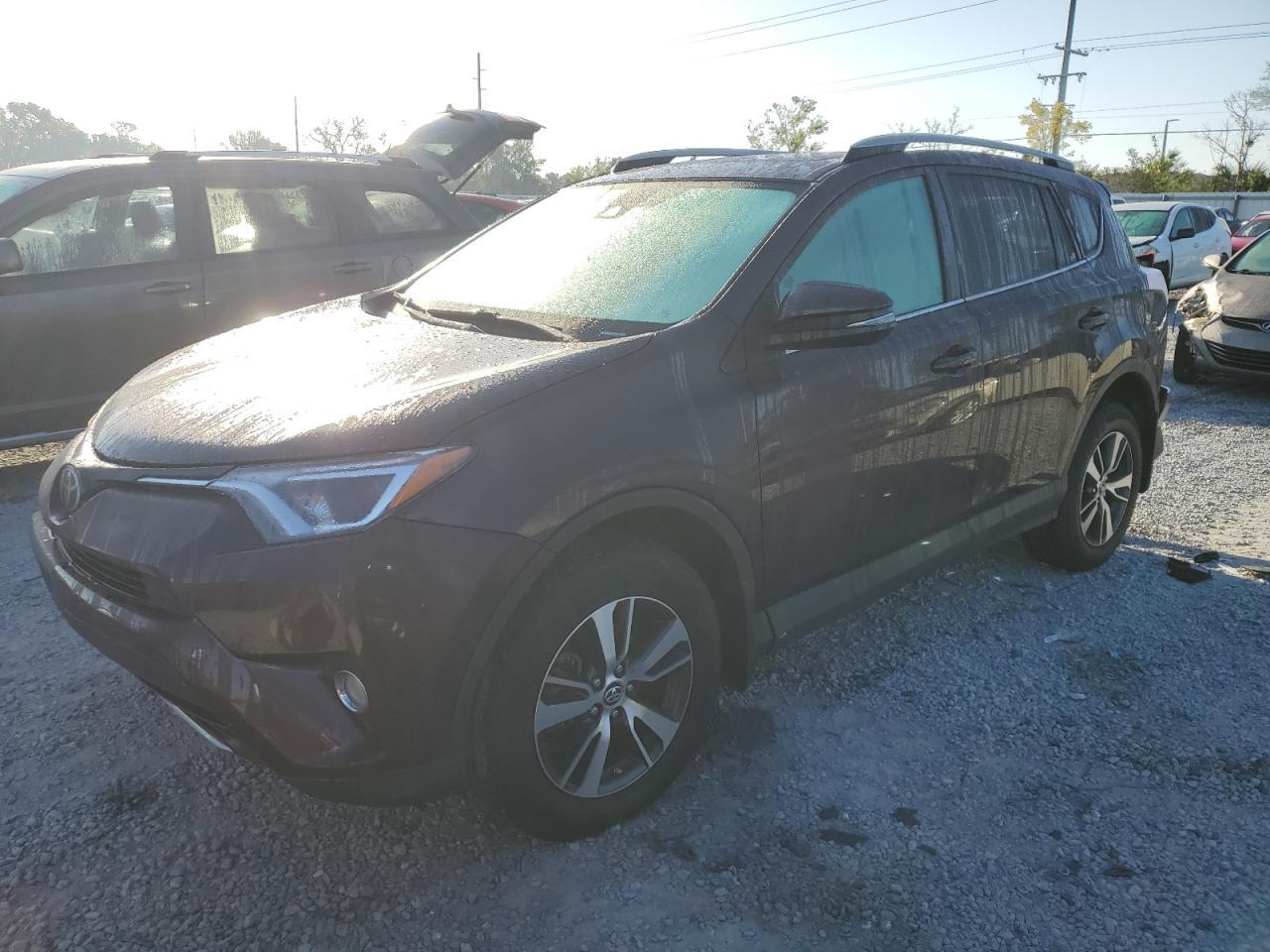 2017 TOYOTA RAV4 XLE