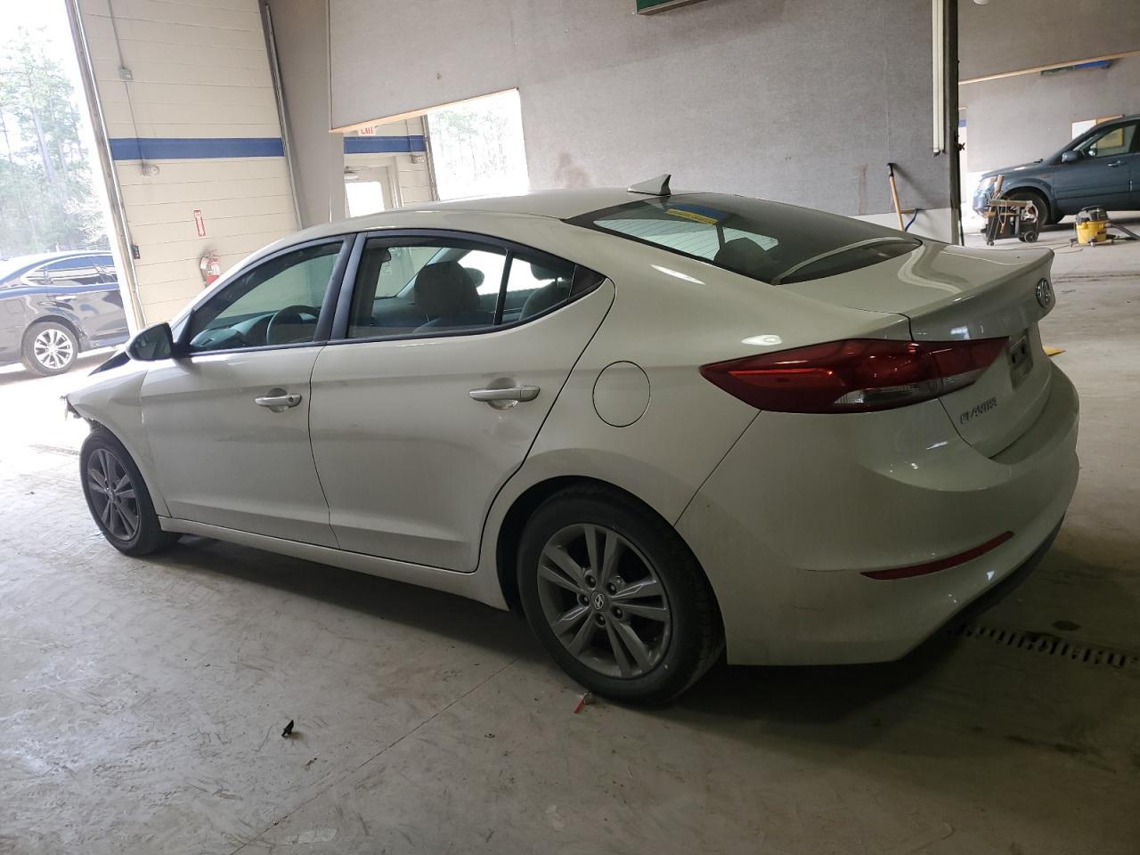 2017 HYUNDAI ELANTRA SE - Фото 2