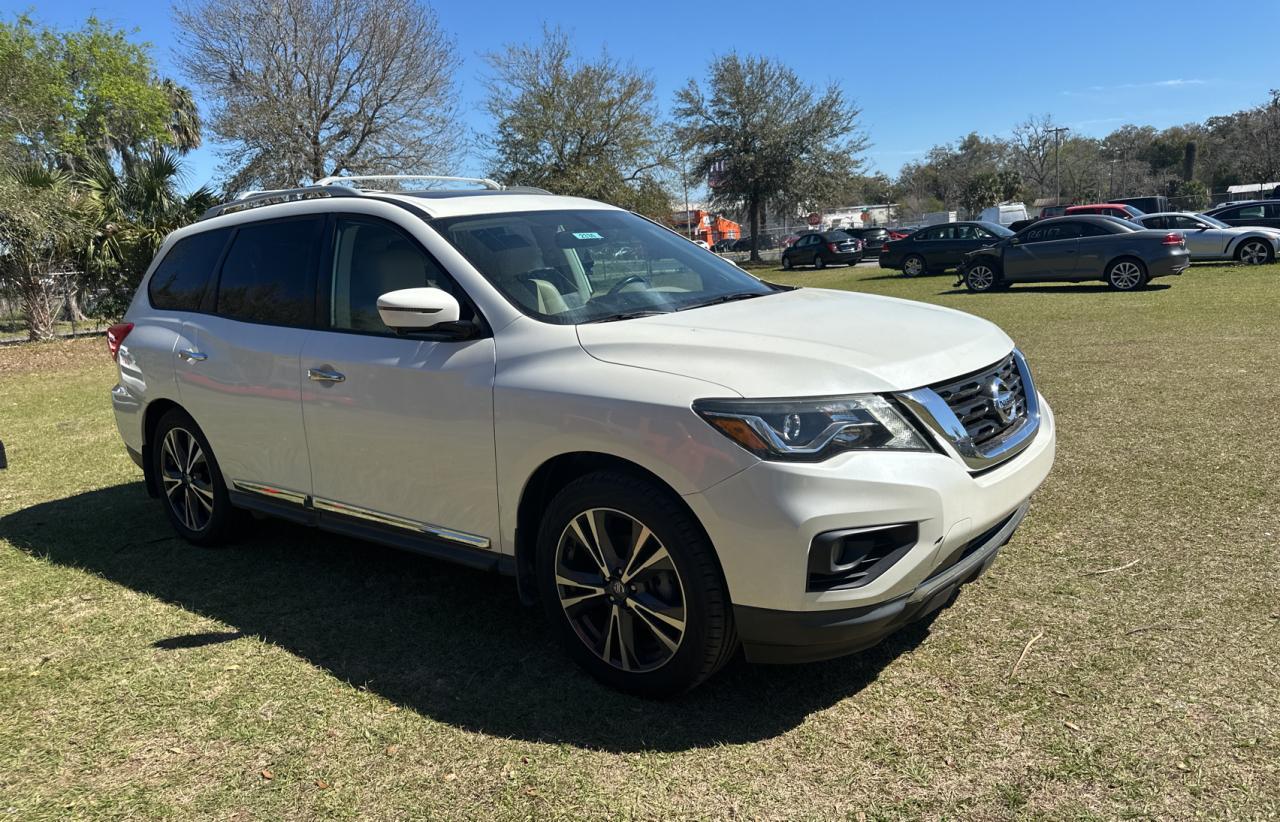 2017 NISSAN PATHFINDER
