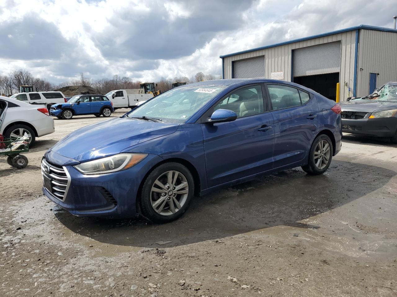 2018 HYUNDAI ELANTRA SE