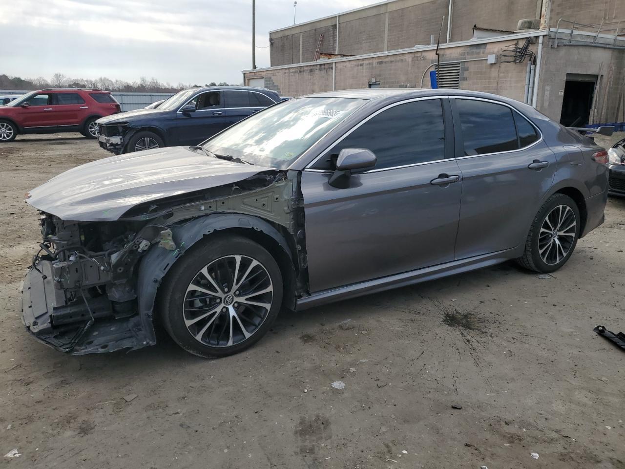 2019 TOYOTA CAMRY L
