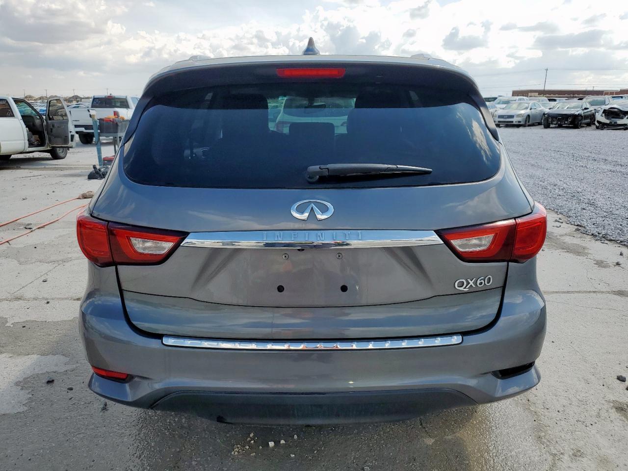2017 INFINITI QX60 - Image 6