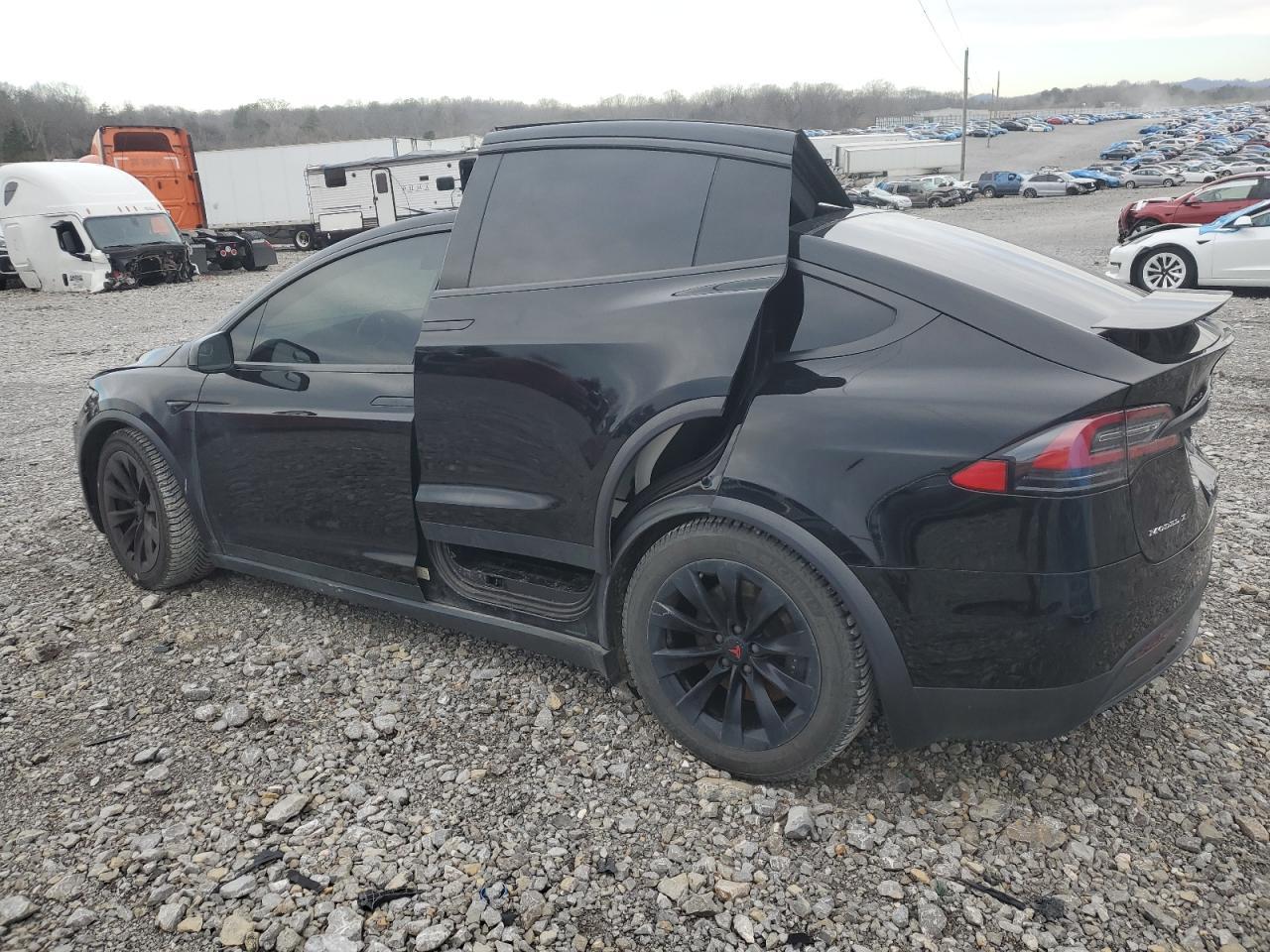 2018 TESLA MODEL X - Image 2