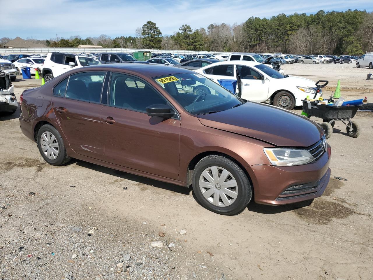 2016 VOLKSWAGEN JETTA S - Image 4
