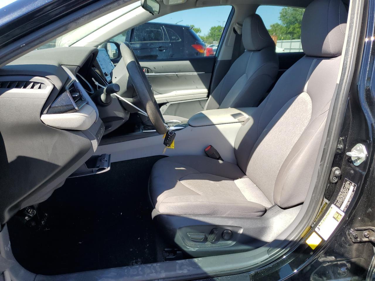 2023 TOYOTA CAMRY LE - Image 7