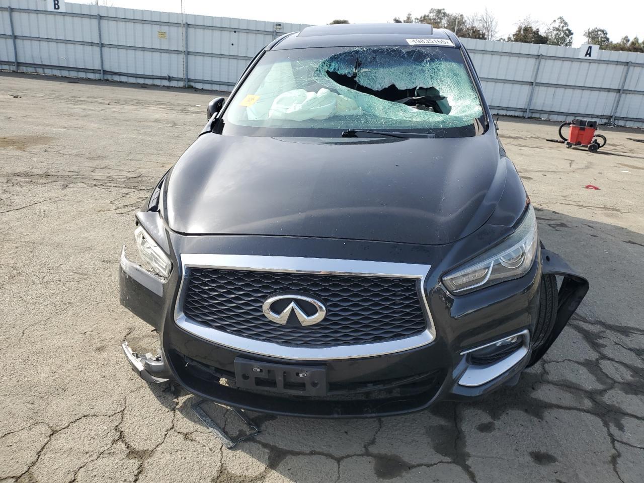 2016 INFINITI QX60 - Image 5