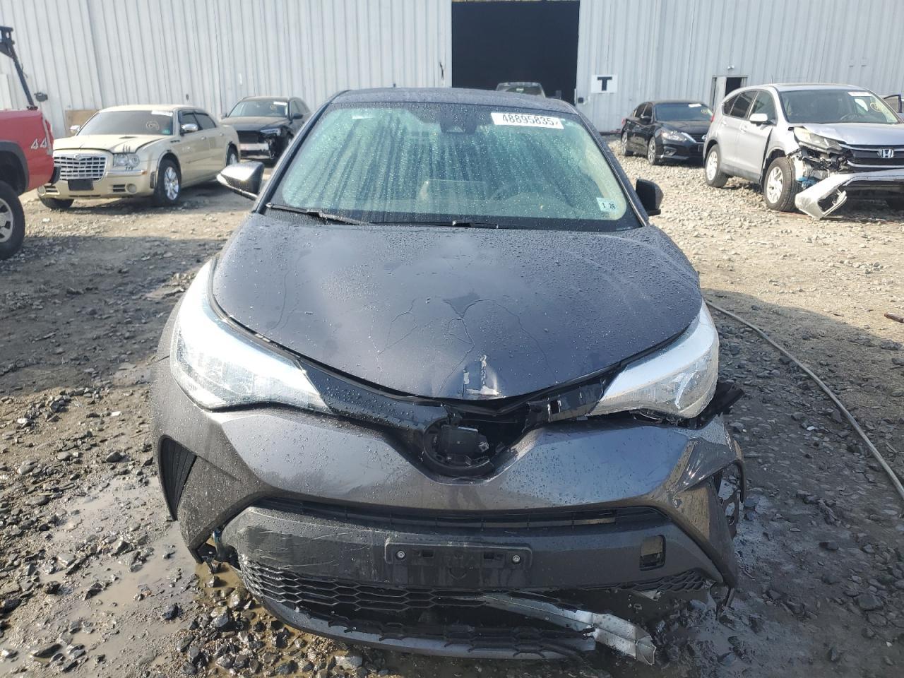 2021 TOYOTA C-HR XLE - Фото 5
