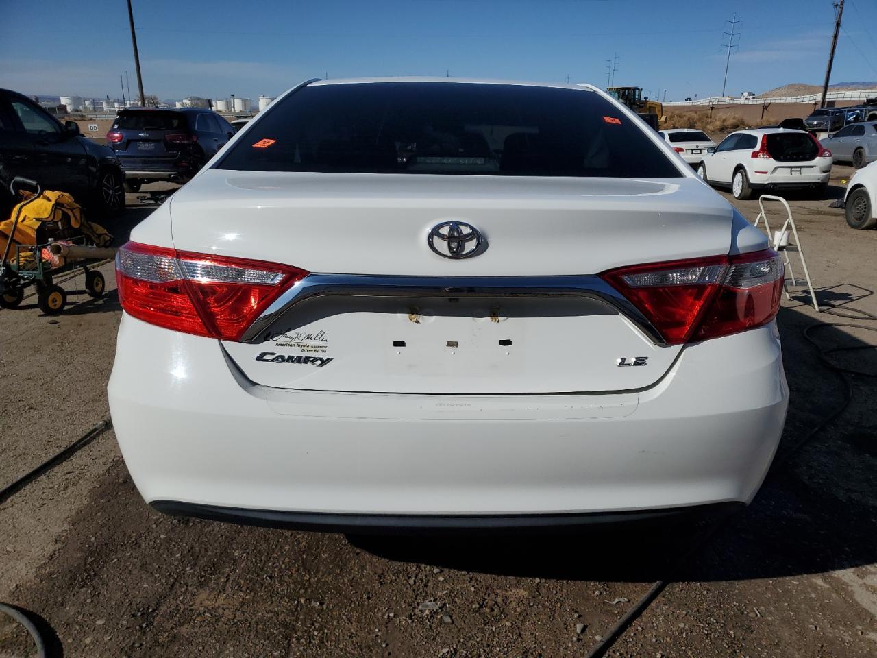 2017 TOYOTA CAMRY LE - Image 6