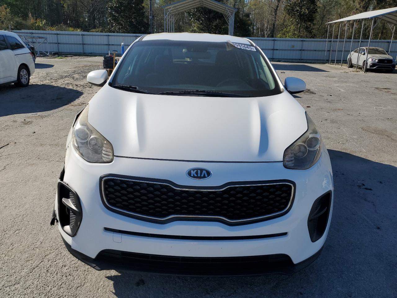 2017 KIA SPORTAGE L - Image 5