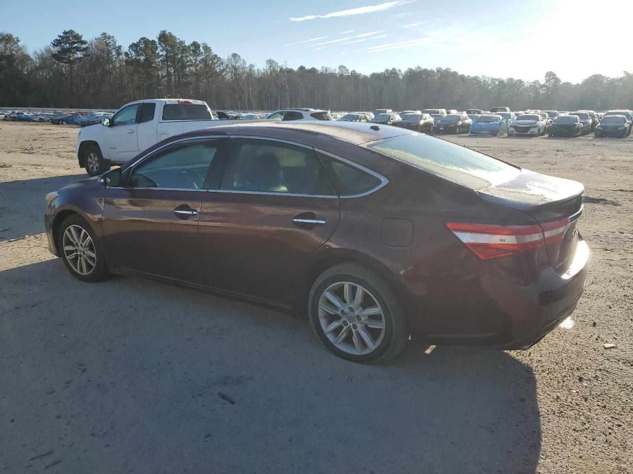 2014 TOYOTA AVALON BAS - Image 2