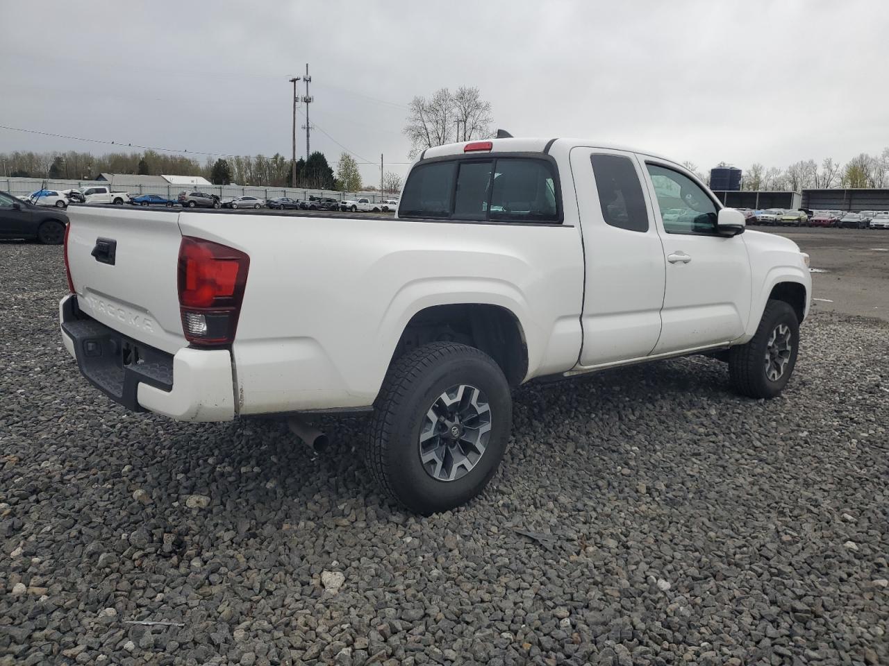 2018 TOYOTA TACOMA ACC - Фото 3