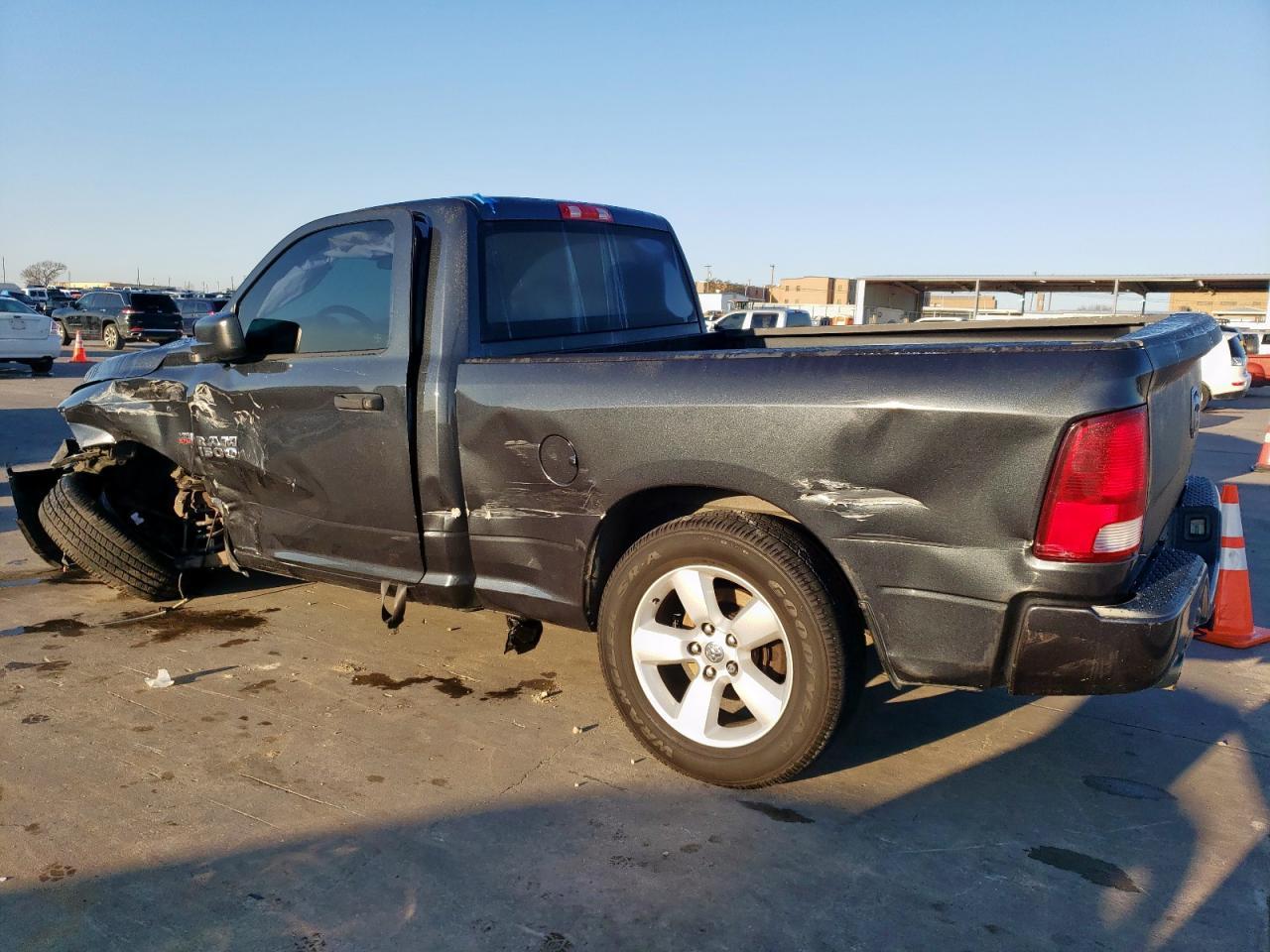 2014 RAM 1500 ST - Image 2