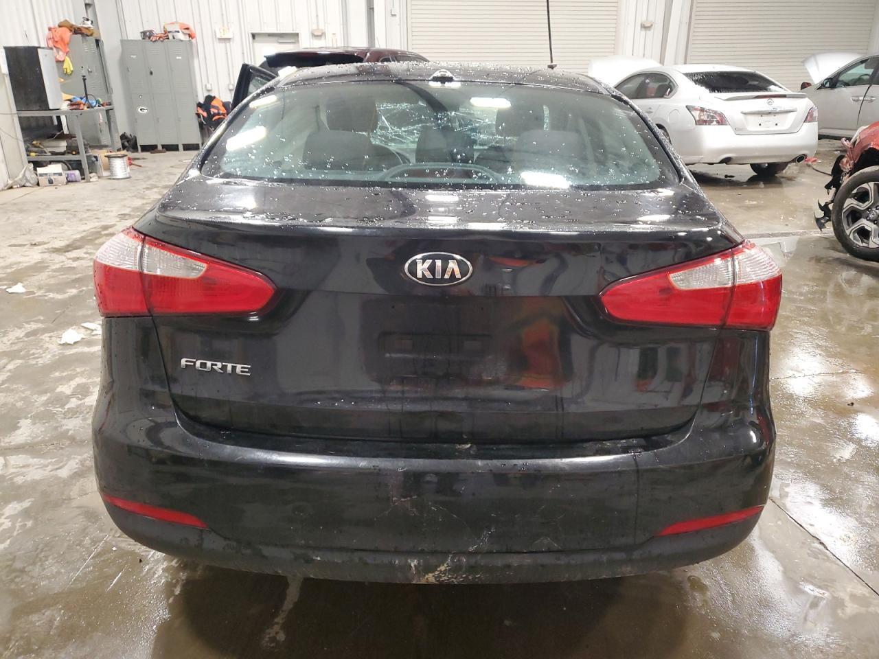 2015 KIA FORTE LX - Фото 6