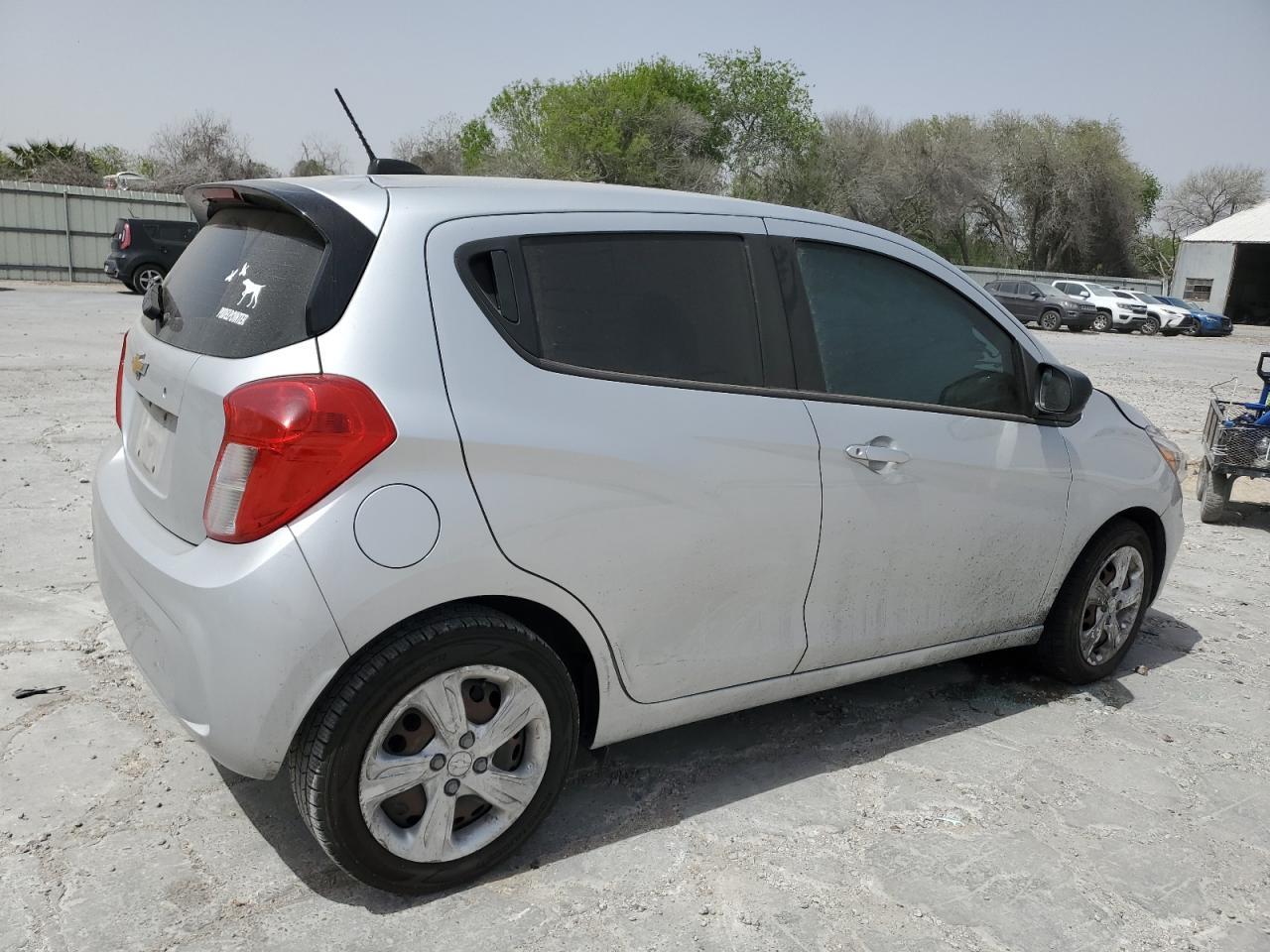 2022 CHEVROLET SPARK LS - Фото 3