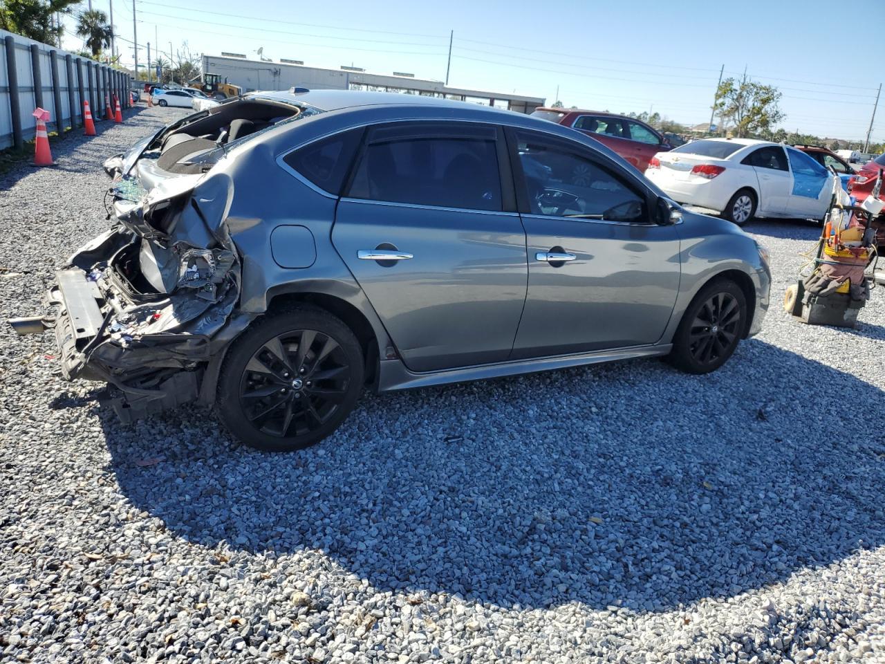2017 NISSAN SENTRA S - Фото 3
