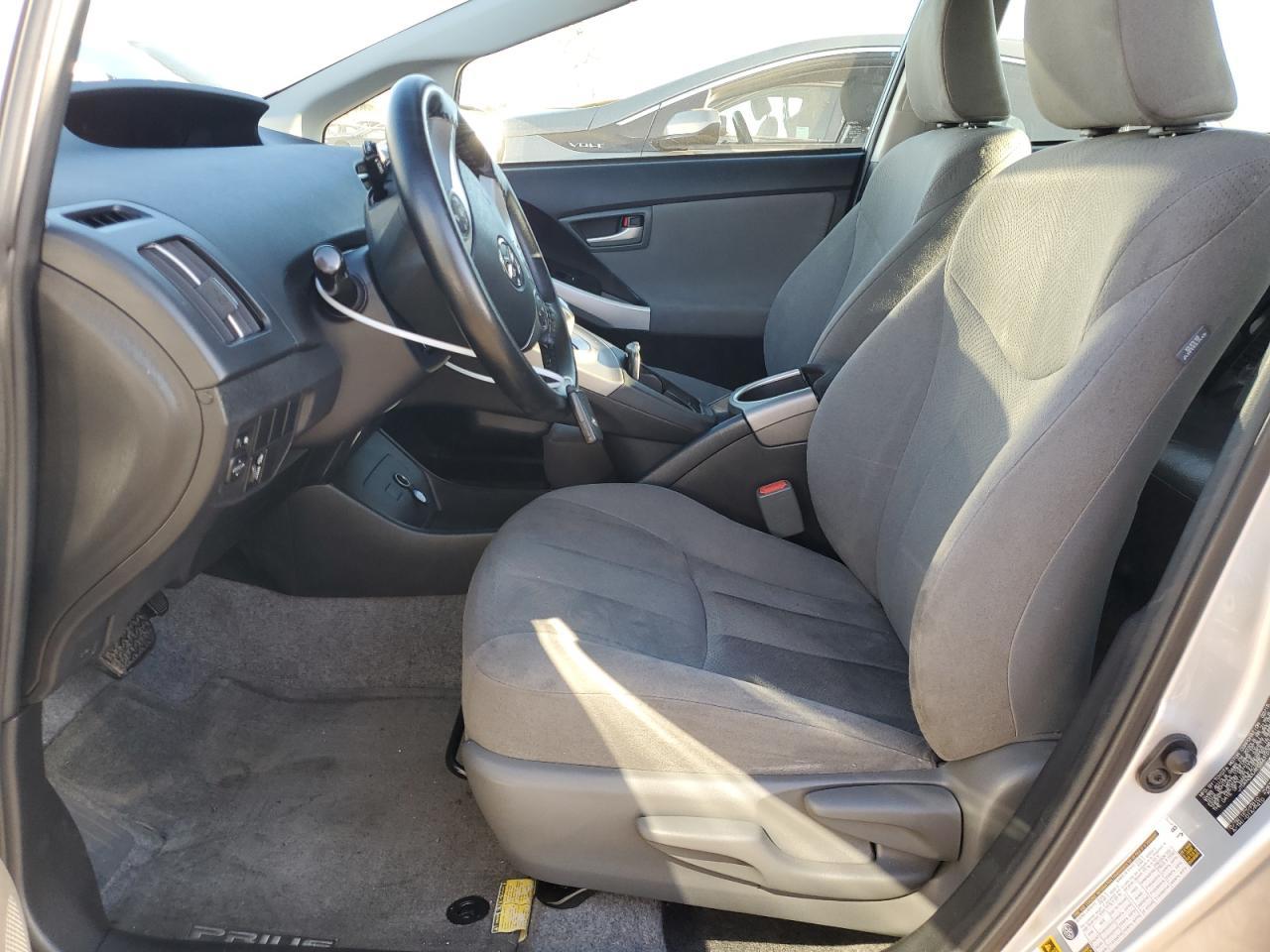 2015 TOYOTA PRIUS - Фото 7