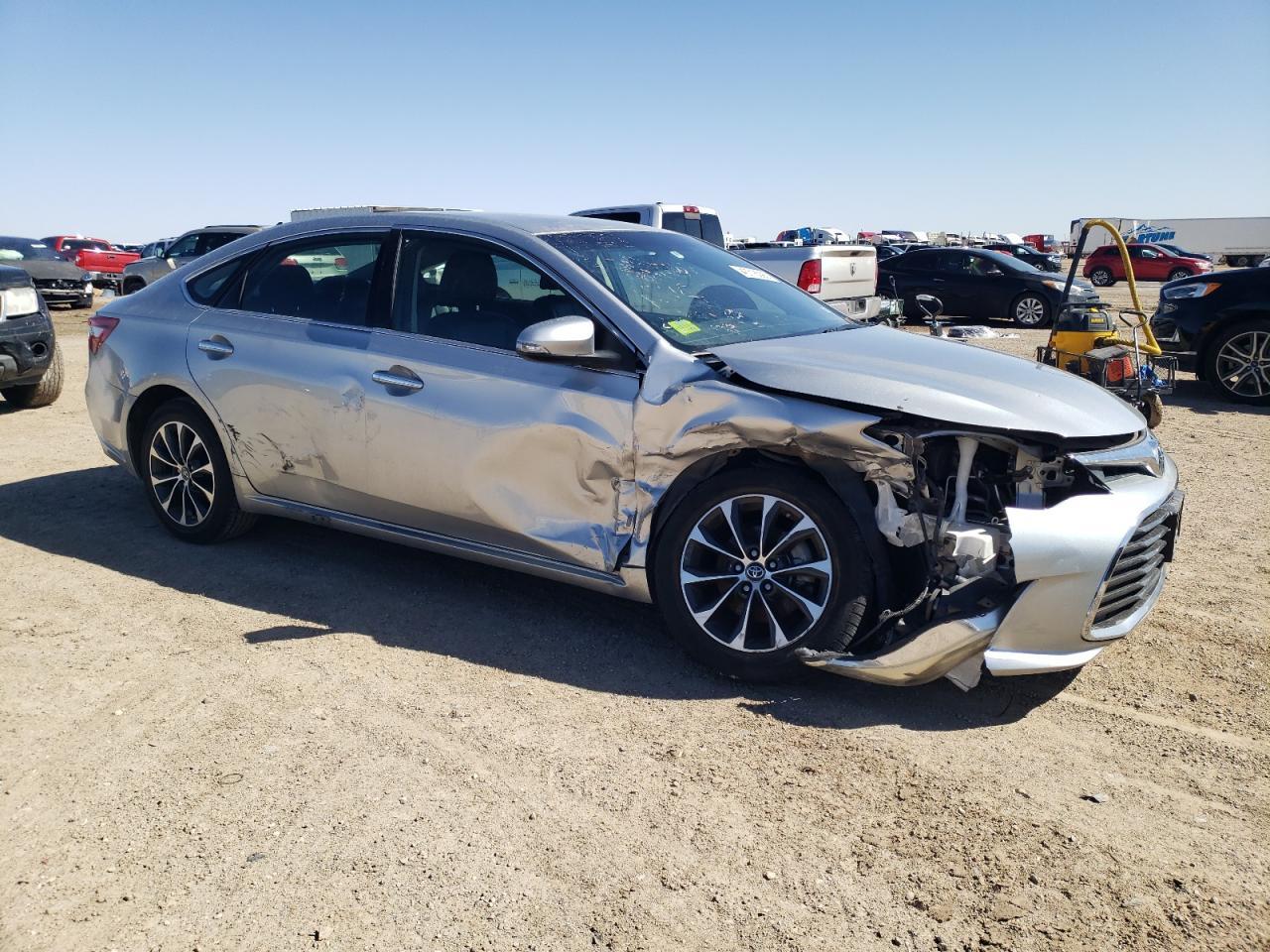 2016 TOYOTA AVALON XLE - Image 4
