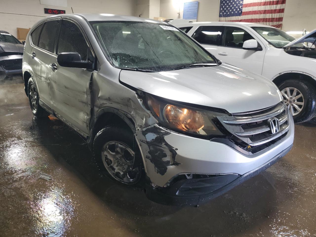 2013 HONDA CR-V LX - Image 4