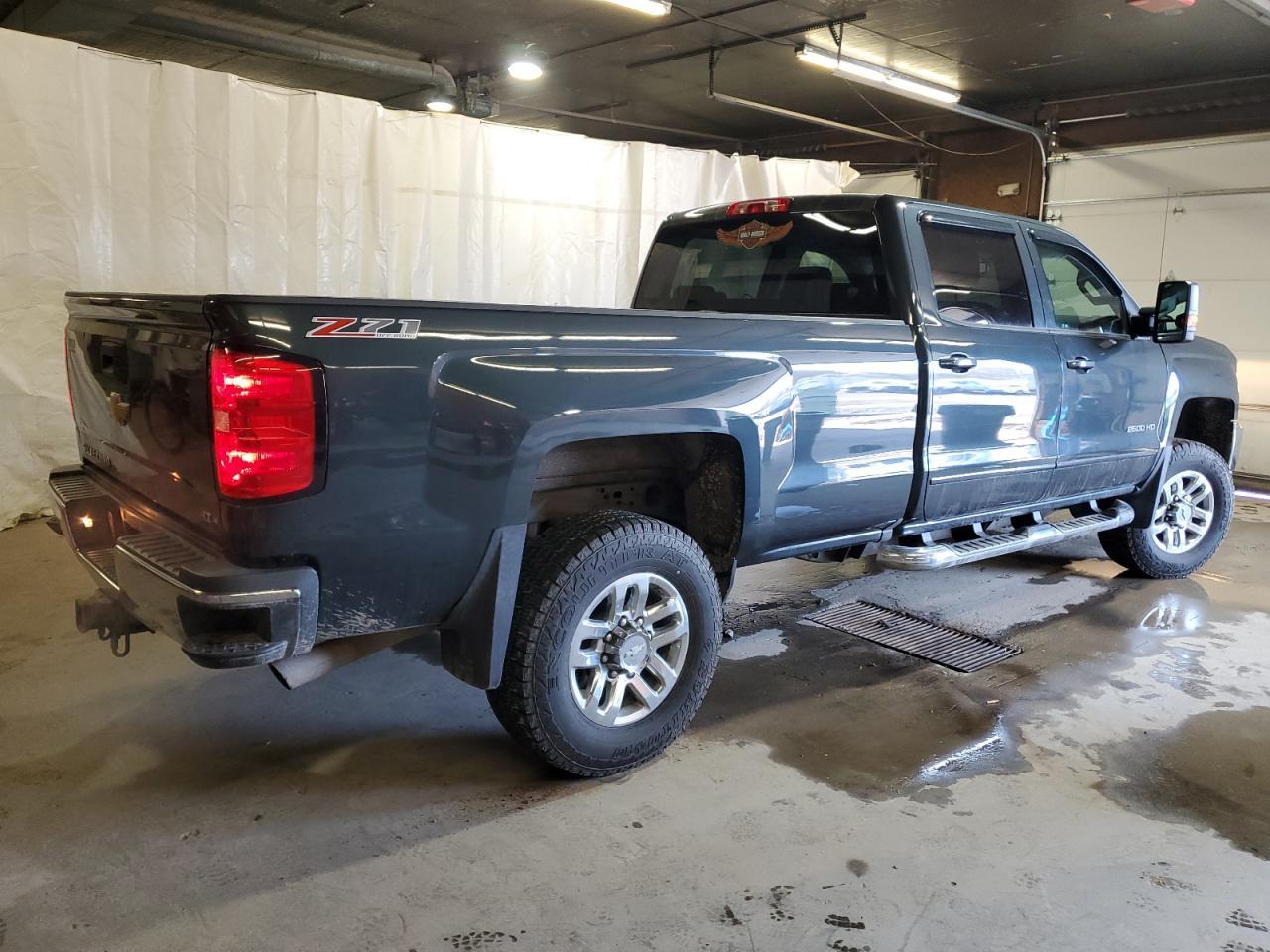 2017 CHEVROLET SILVERADO - Image 3
