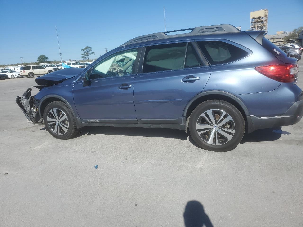 2018 SUBARU OUTBACK 2. - Image 2