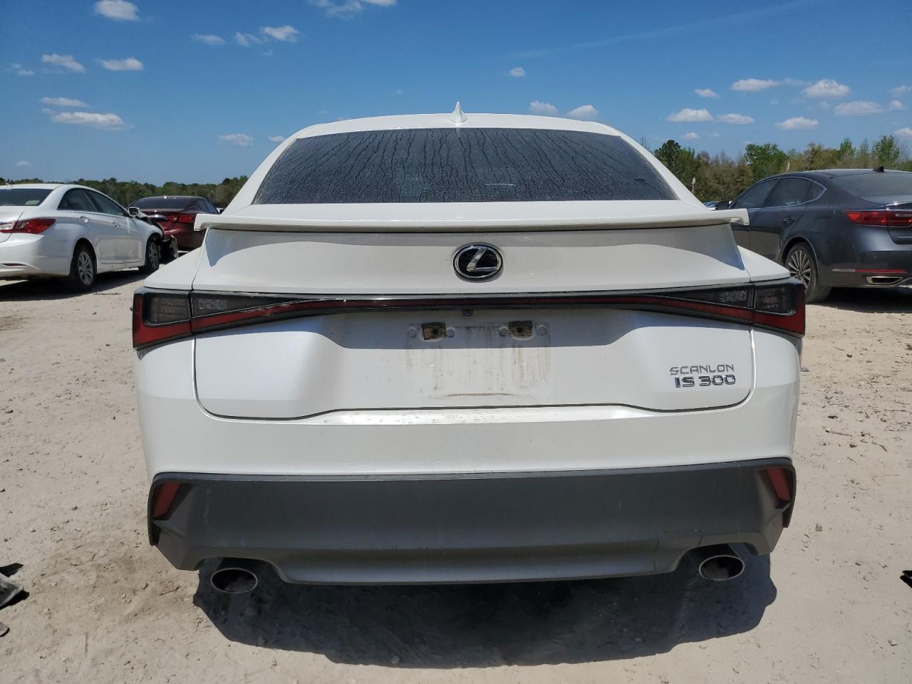 2021 LEXUS IS 300 - Фото 6