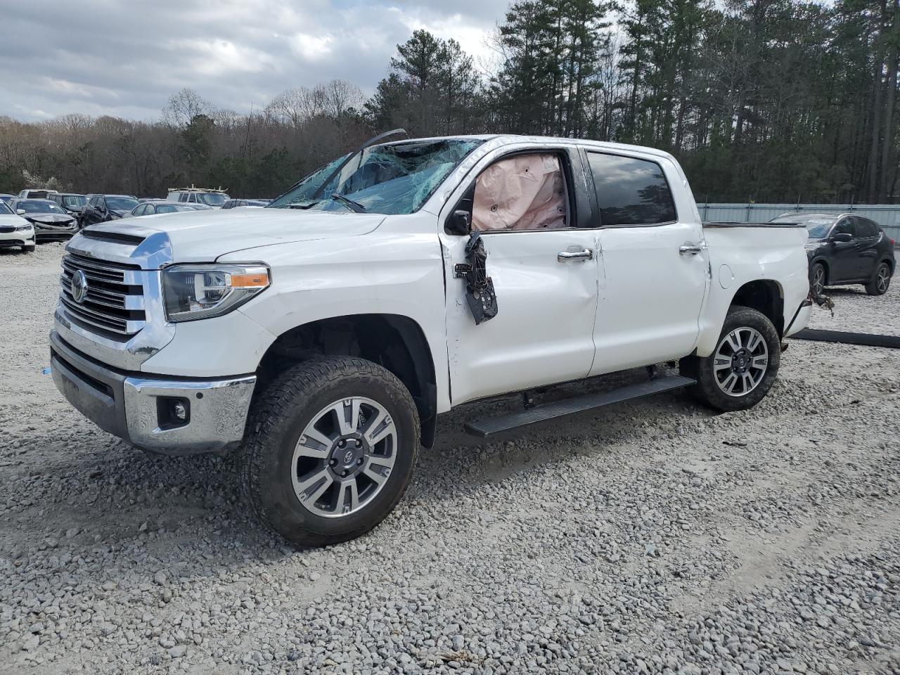2018 TOYOTA TUNDRA CRE