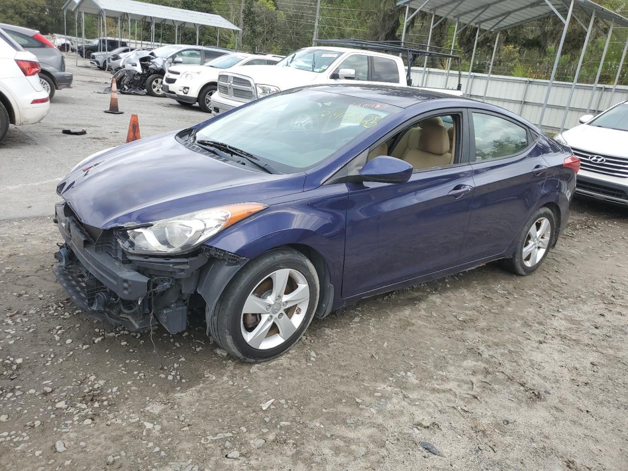 2013 HYUNDAI ELANTRA GL