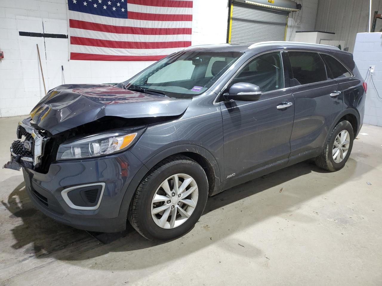 2016 KIA SORENTO LX