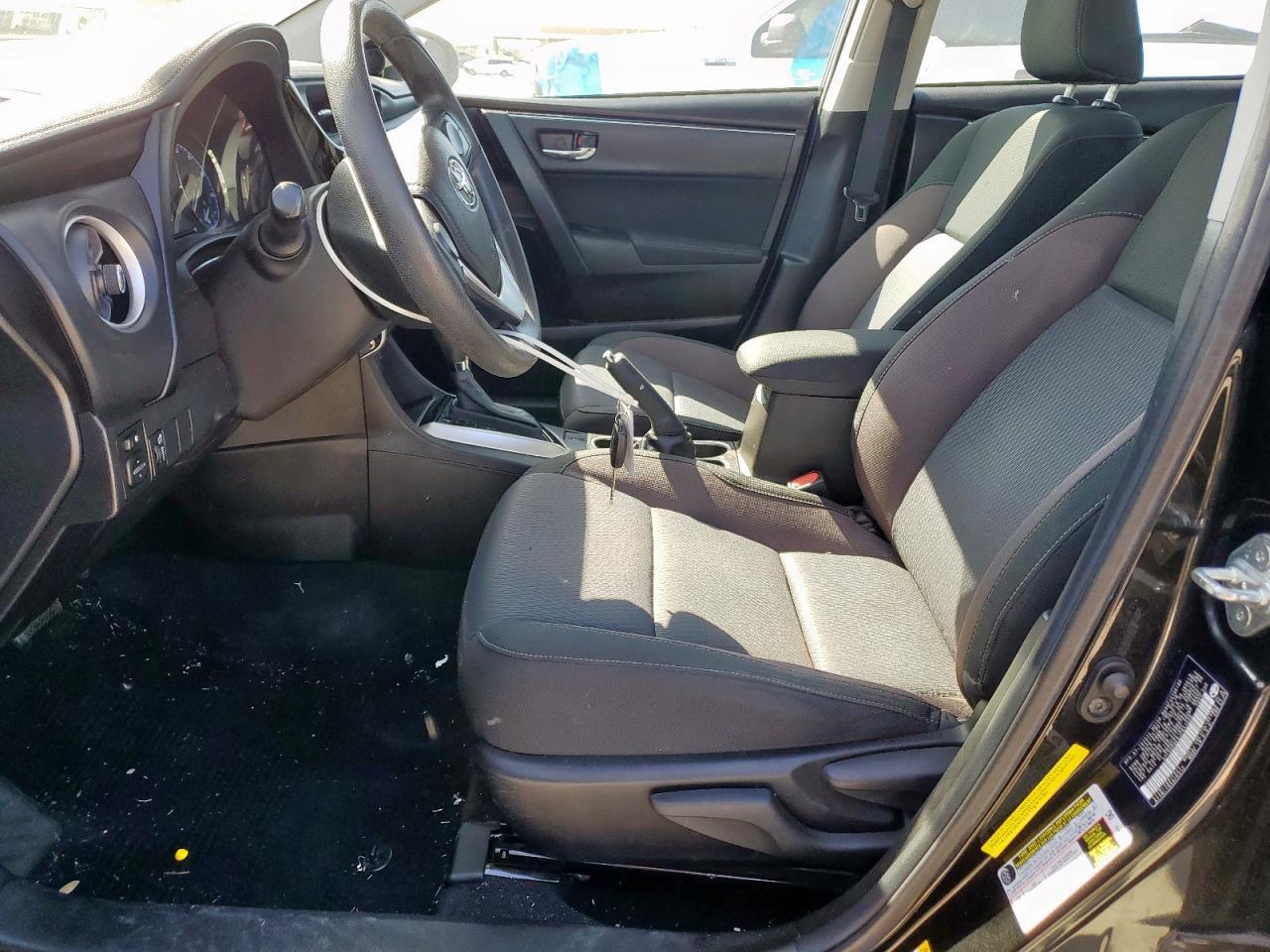 2018 TOYOTA COROLLA L - Image 7