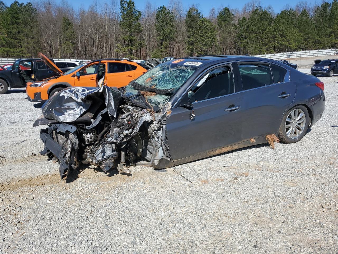 2016 INFINITI Q50 BASE